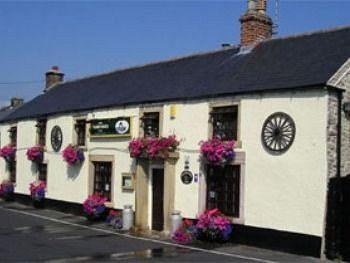 Farmyard Inn Bakewell Esterno foto