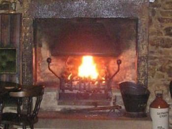 Farmyard Inn Bakewell Esterno foto
